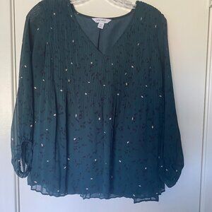 Nine West Dark Green Flowy V-Neck Blouse